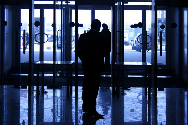 Want Safe Hotel Security in Burnaby Heights?